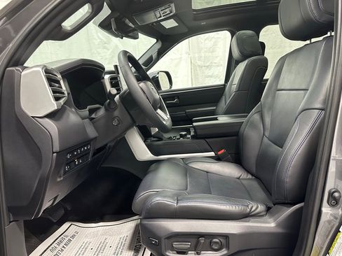 Used 2025 Toyota Tundra Platinum AWD/4WD image 14