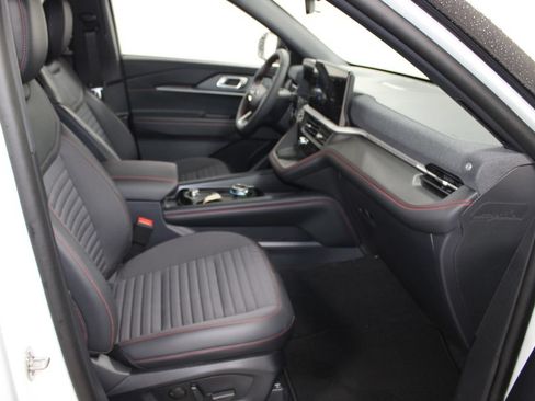 New 2026 Ford Explorer ST-Line AWD/4WD image 29