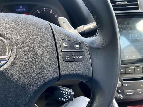 Used 2007 Lexus IS 250 w/ Premium Pkg RWD image 24