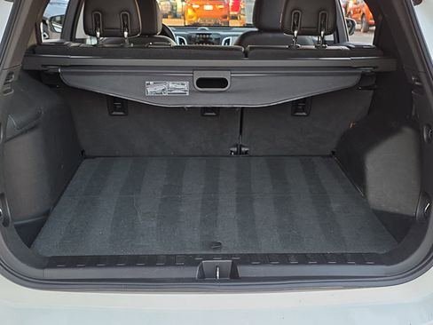 Used 2018 Chevrolet Equinox Premier image 7