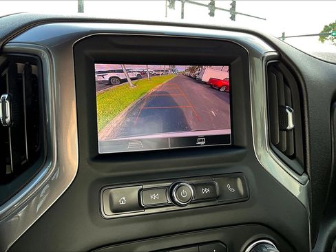 Used 2022 Chevrolet Silverado 1500 Custom image 22