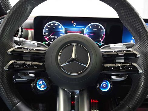 Used 2024 Mercedes-Benz CLA 35 AMG 4MATIC image 26