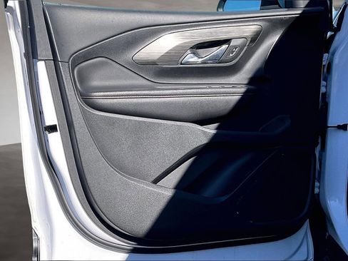 Used 2020 GMC Terrain SLT image 20