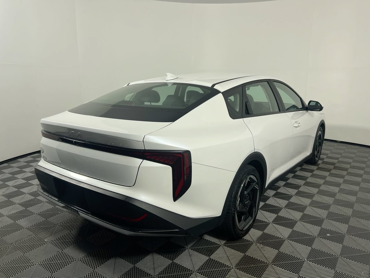 New 2026 Kia K4 EX FWD image 3