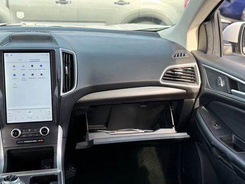 Used 2023 Ford Edge SEL w/ Convenience Package image 29