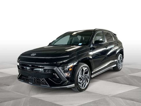Used 2025 Hyundai Kona N Line S FWD image 4