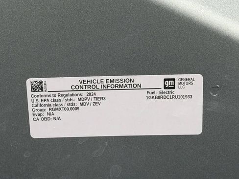 Used 2024 GMC Hummer EV 3X w/ LPO, Cargo Utility Package AWD/4WD image 50