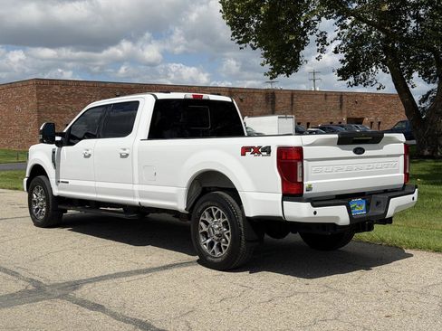 Used 2022 Ford F350 Lariat w/ Lariat Ultimate Package AWD/4WD image 4