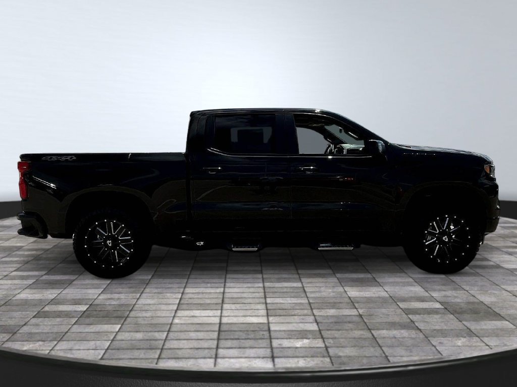 New 2026 Chevrolet Silverado 1500 RST w/ Dark Appearance Package AWD/4WD image 9