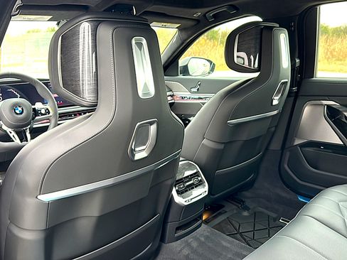 New 2026 BMW 740i RWD image 14