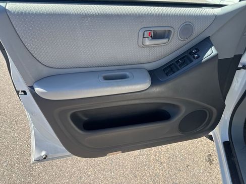 Used 2006 Toyota Highlander 2WD image 10