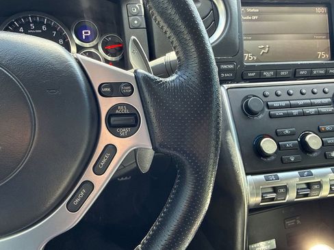 Used 2009 Nissan GT-R Premium AWD/4WD image 25