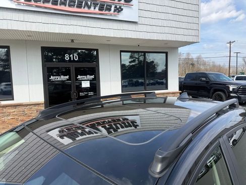 Used 2024 Subaru Crosstrek 2.0i Premium image 12