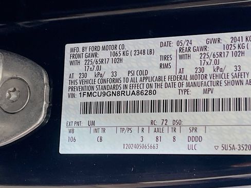 Used 2024 Ford Escape Active AWD/4WD image 28
