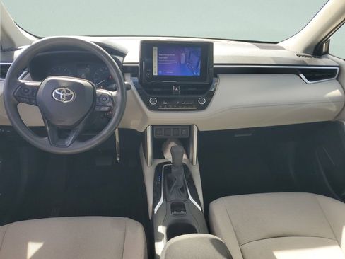 Used 2023 Toyota Corolla Cross L AWD/4WD image 11