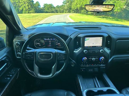 Used 2020 GMC Sierra 3500 Denali w/ Denali Ultimate Package AWD/4WD image 36