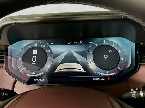 New 2026 Land Rover Range Rover SE image 13