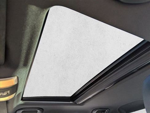 Used 2014 Mercedes-Benz C 250 Sedan image 15