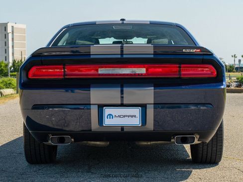 Used 2013 Dodge Challenger SRT8 w/ Harman Kardon Audio Group RWD image 7