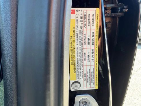 Used 2018 Tesla Model 3 Long Range RWD image 11