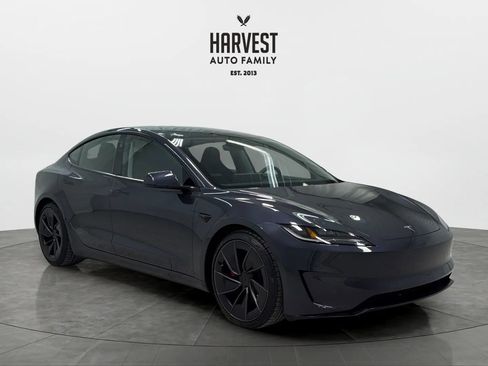 Used 2025 Tesla Model 3 Performance image 10
