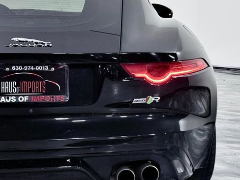 Used 2017 Jaguar F-TYPE R image 14