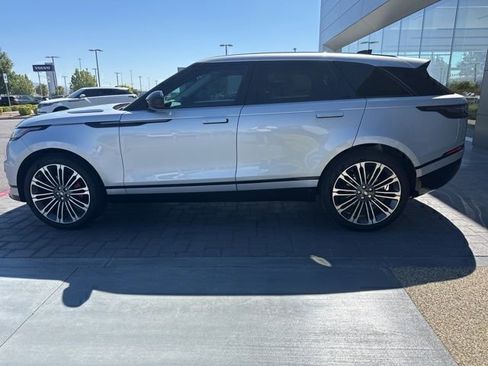 Used 2025 Land Rover Range Rover Velar Dynamic SE AWD/4WD image 8
