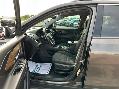Used 2019 GMC Terrain SLE w/ Driver Convenience Package FWD image 10