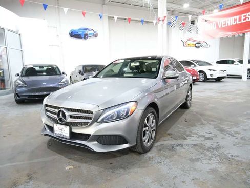 Used 2015 Mercedes-Benz C 300 C 300 4MATIC image 4