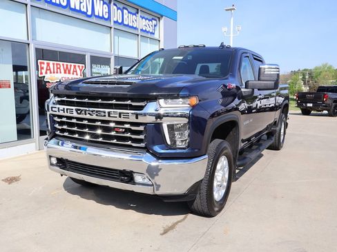 Certified 2022 Chevrolet Silverado 3500 LTZ w/ Gooseneck/5TH Wheel Package AWD/4WD image 6