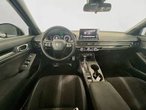 Used 2023 Honda Civic Sport image 18