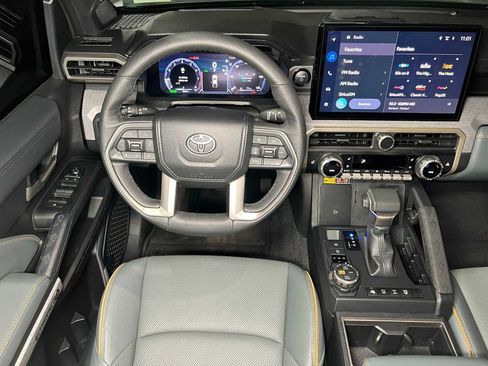 Used 2024 Toyota Tacoma 4x4 Double Cab Hybrid image 36