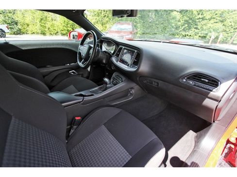 Used 2023 Dodge Challenger R/T Scat Pack w/ Dynamics Package RWD image 9