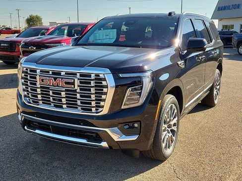 New 2026 GMC Yukon Denali w/ Denali Reserve Package image 1