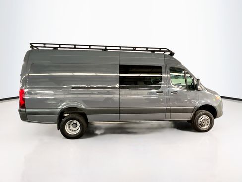 Used 2022 Mercedes-Benz Sprinter 3500 w/ Parking Package image 4