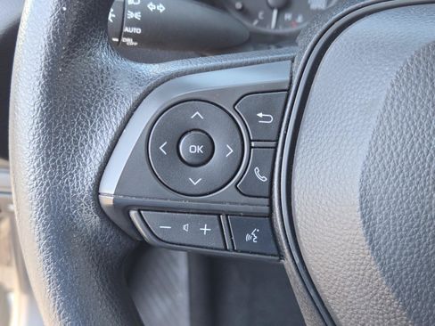 Used 2024 Toyota Corolla LE FWD image 14