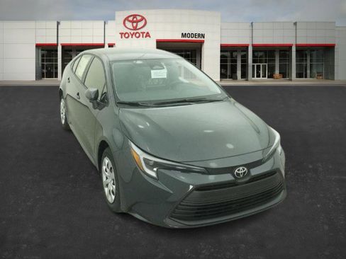 New 2026 Toyota Corolla LE image 32