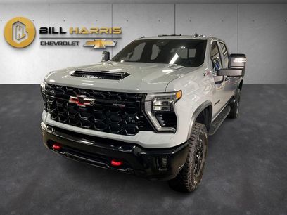 Used 2025 Chevrolet Silverado 2500 ZR2 w/ Technology Package