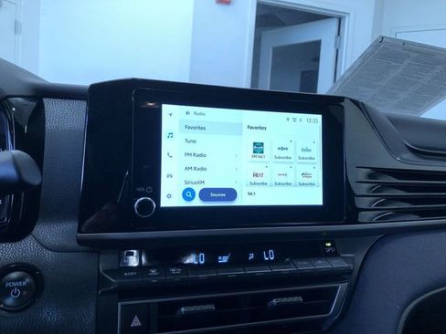 Certified 2025 Toyota Camry LE image 28