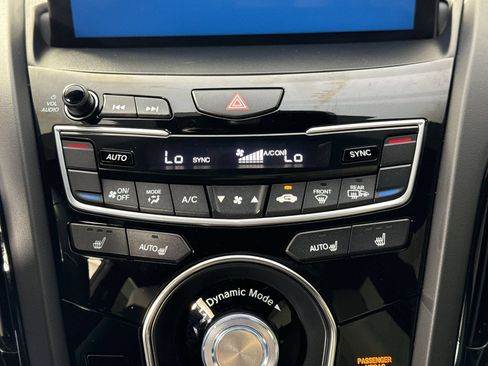 Certified 2025 Acura RDX SH-AWD image 9