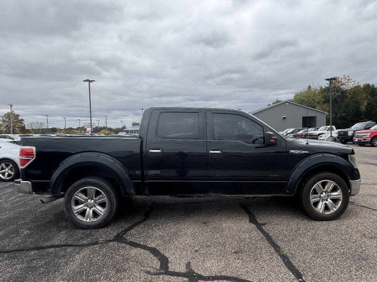 Used 2014 Ford F150 XLT w/ Equipment Group 302A Luxury AWD/4WD image 2