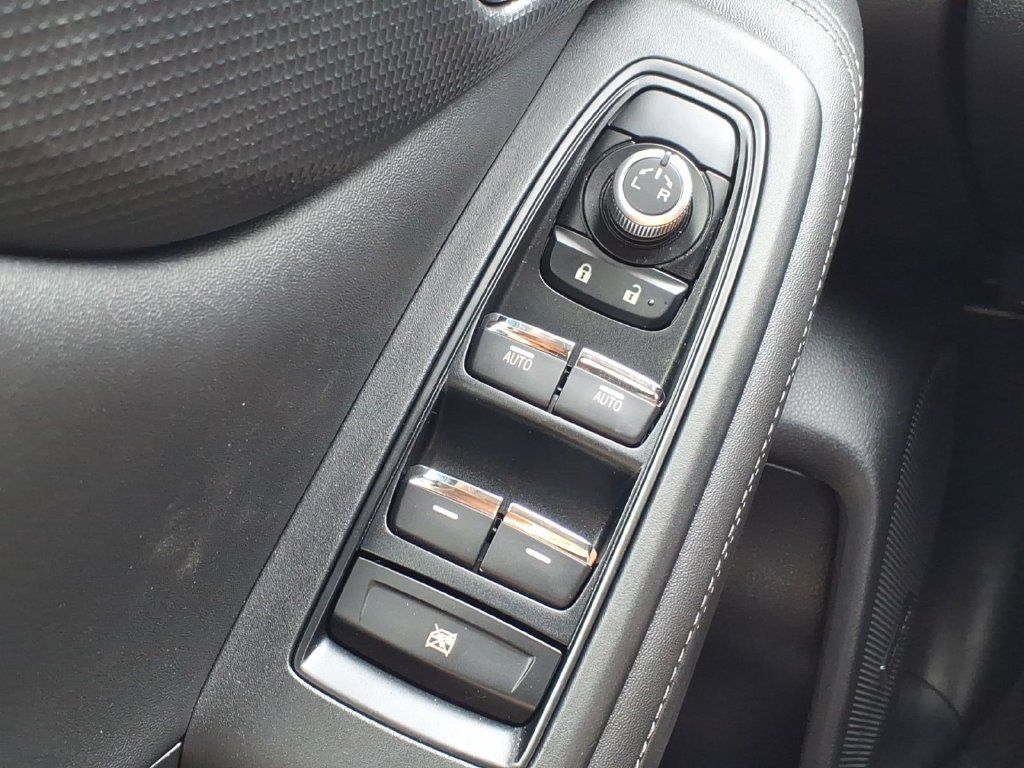 Certified 2023 Subaru Forester Touring AWD/4WD image 16