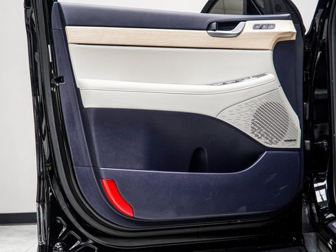 Used 2024 Hyundai Palisade Limited image 34