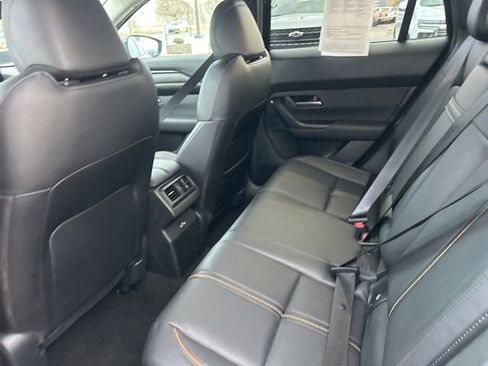 Used 2025 MAZDA CX-50 AWD 2.5 Hybrid w/ Premium Pkg image 30