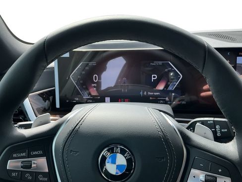 New 2026 BMW X5 xDrive40i w/ Premium Package AWD/4WD image 14