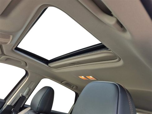 Used 2023 MAZDA CX-5 AWD 2.5 S w/ Premium Plus Pkg image 11