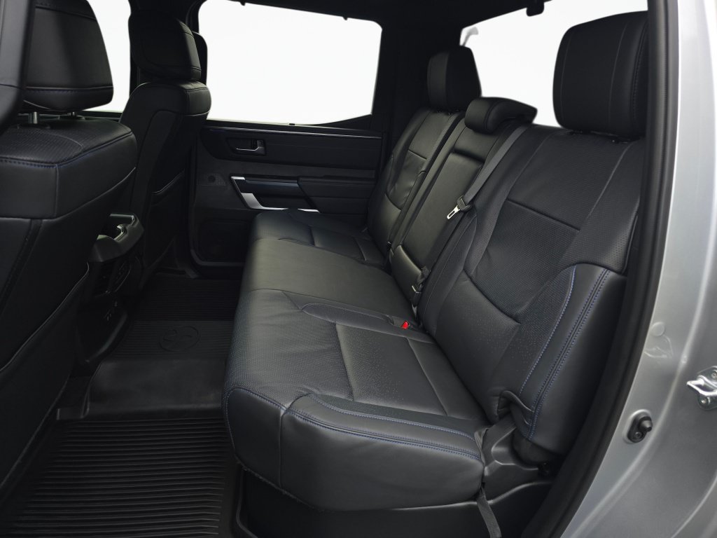 Used 2024 Toyota Tundra Platinum AWD/4WD image 20