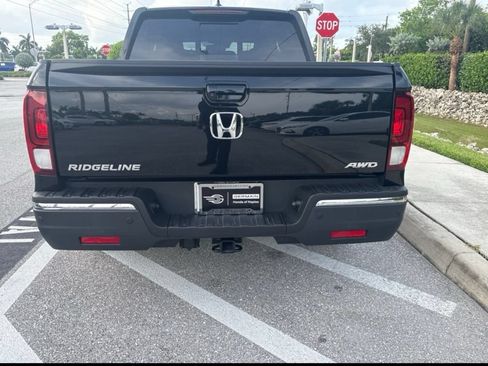 Used 2020 Honda Ridgeline RTL-E image 4