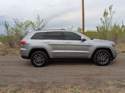 Used 2019 Jeep Grand Cherokee Limited w/ Luxury Group II image 4