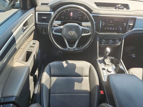 Used 2023 Volkswagen Atlas Cross Sport SEL R-Line AWD/4WD image 11